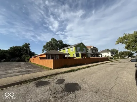 617 W 28th Street Indianapolis IN 46208