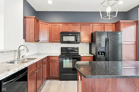 2342 The Springs Drive Indianapolis IN 46260