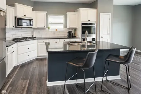 10349 Pintail Lane Indianapolis IN 46239