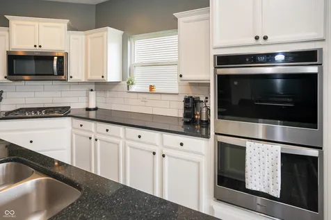 10349 Pintail Lane Indianapolis IN 46239
