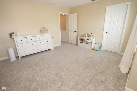 10349 Pintail Lane Indianapolis IN 46239