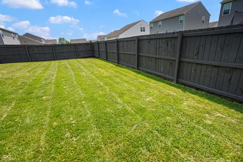 10349 Pintail Lane Indianapolis IN 46239
