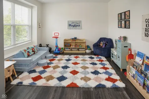 10349 Pintail Lane Indianapolis IN 46239