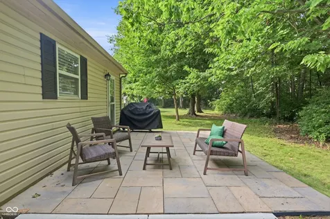 2046 Meadowlark Lane Brownsburg IN 46112