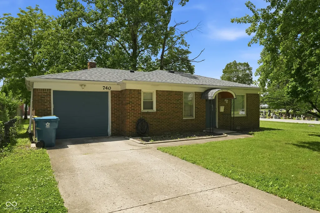 740 1st Avenue NE Carmel IN 46032