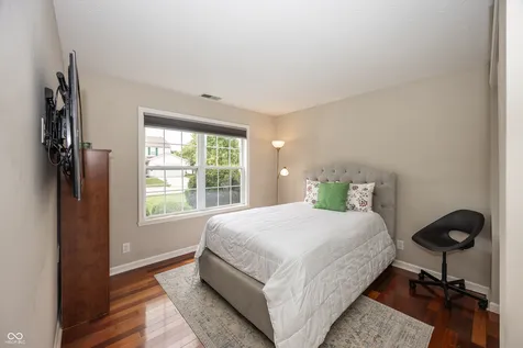 10128 Beresford Court Fishers IN 46038