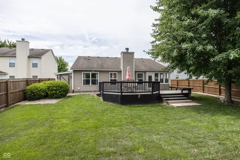 10128 Beresford Court Fishers IN 46038