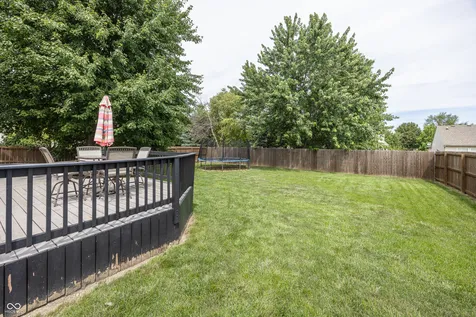 10128 Beresford Court Fishers IN 46038