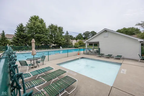 10128 Beresford Court Fishers IN 46038