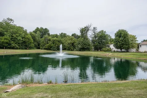 10128 Beresford Court Fishers IN 46038