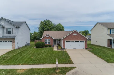 10128 Beresford Court Fishers IN 46038