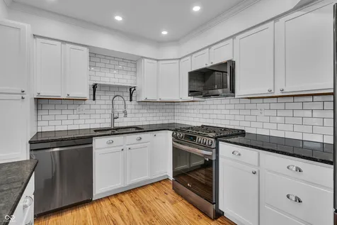 9570 Vandergriff Road Indianapolis IN 46239