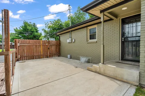 9570 Vandergriff Road Indianapolis IN 46239