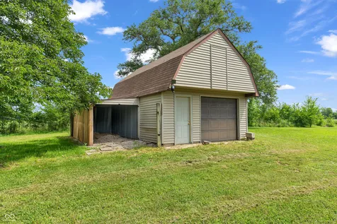 9570 Vandergriff Road Indianapolis IN 46239