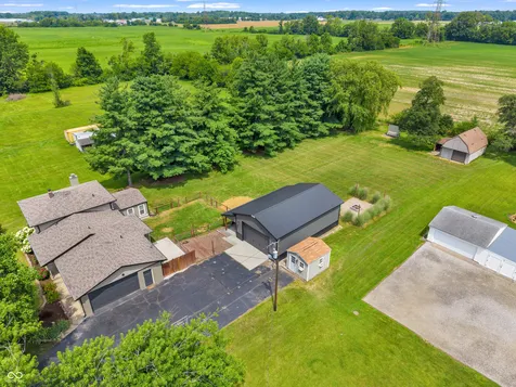 9570 Vandergriff Road Indianapolis IN 46239