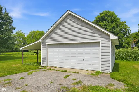 9627 N Michigan Road Fairland IN 46126