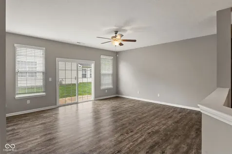 556 Dylan Drive Avon IN 46123
