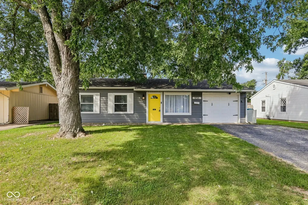 958 Hunter Drive Plainfield IN 46168
