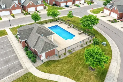 16341 Meadowlands Lane Westfield IN 46074