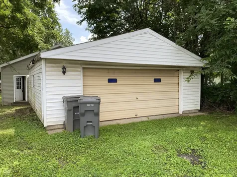 846 S Belleview Place Indianapolis IN 46221