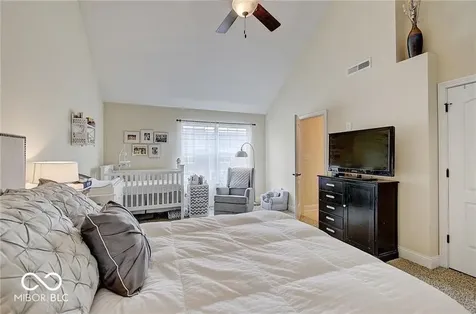 333 Alden Carmel IN 46032