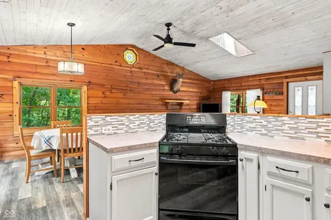 8086 Jonathans Court Seymour IN 47274