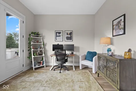 11521 Langton Walk Zionsville IN 46077