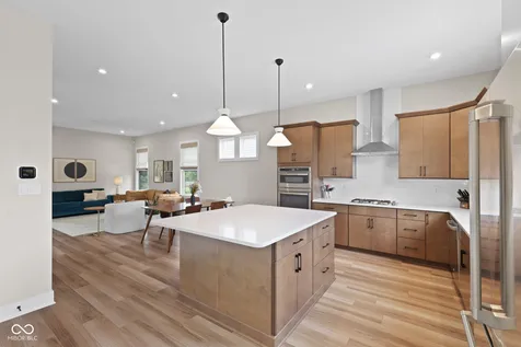 11521 Langton Walk Zionsville IN 46077