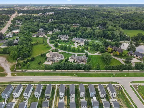11521 Langton Walk Zionsville IN 46077