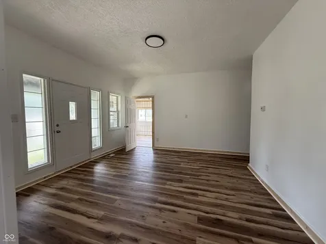 712 S Harrison Street Alexandria IN 46001