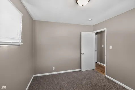 298 Gilbert Avenue Beech Grove IN 46107