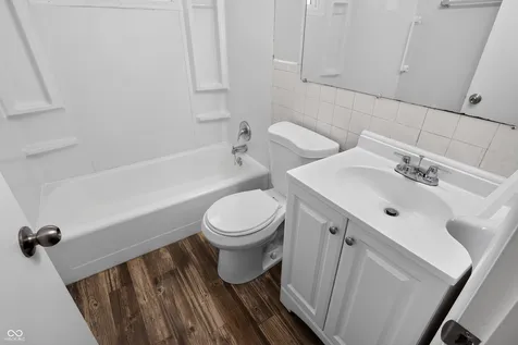 298 Gilbert Avenue Beech Grove IN 46107