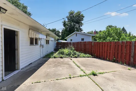 298 Gilbert Avenue Beech Grove IN 46107