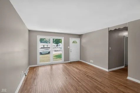 298 Gilbert Avenue Beech Grove IN 46107