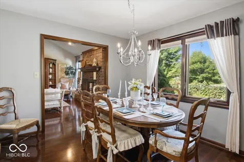 1094 Brookway Drive Avon IN 46123