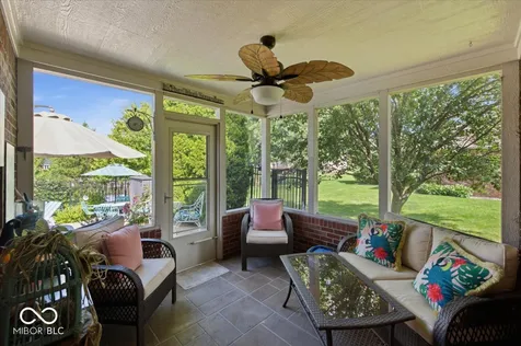 1094 Brookway Drive Avon IN 46123