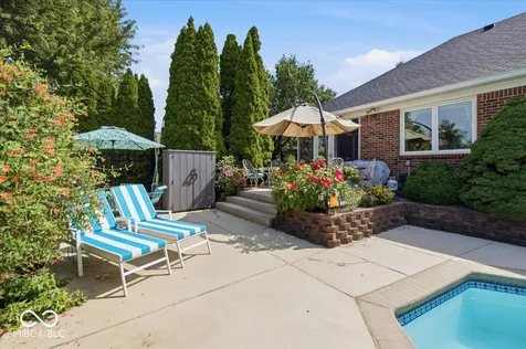 1094 Brookway Drive Avon IN 46123