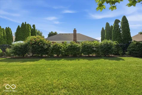 1094 Brookway Drive Avon IN 46123