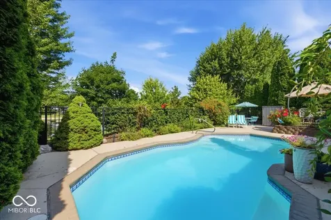 1094 Brookway Drive Avon IN 46123