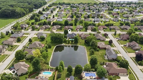 1094 Brookway Drive Avon IN 46123