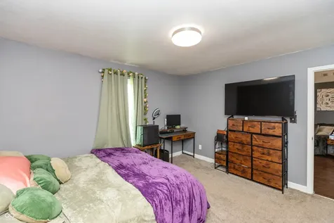 1122 Cottage Circle Seymour IN 47274