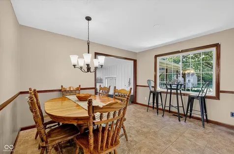 6926 Woodridge Drive Avon IN 46123