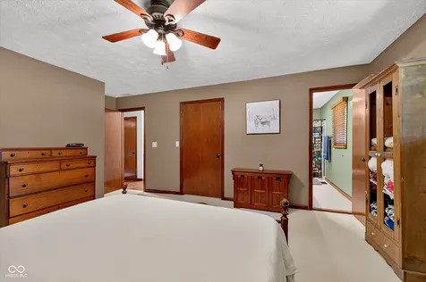 6926 Woodridge Drive Avon IN 46123
