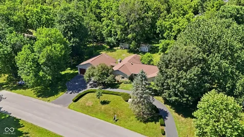 6926 Woodridge Drive Avon IN 46123