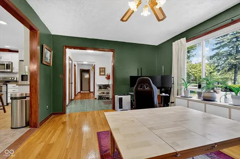 6926 Woodridge Drive Avon IN 46123