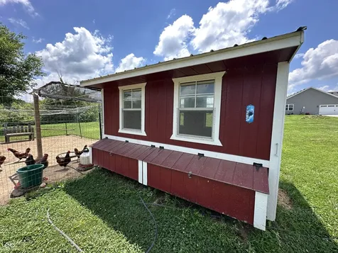 11647 N Us Highway 231 Roachdale IN 46172