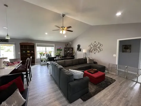 11647 N Us Highway 231 Roachdale IN 46172