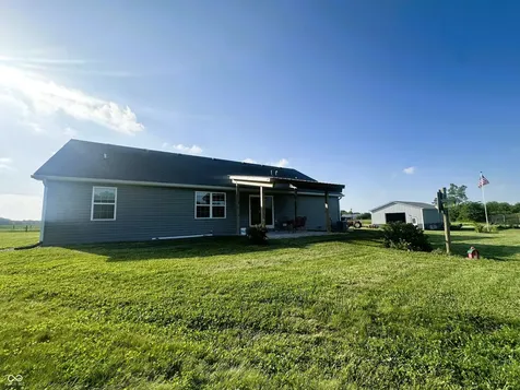 11647 N Us Highway 231 Roachdale IN 46172