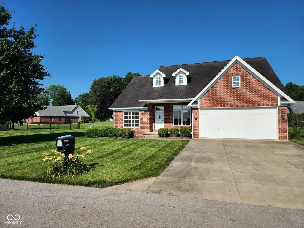 919 Buena Vista Drive Brownstown IN 47220