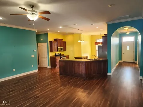 919 Buena Vista Drive Brownstown IN 47220